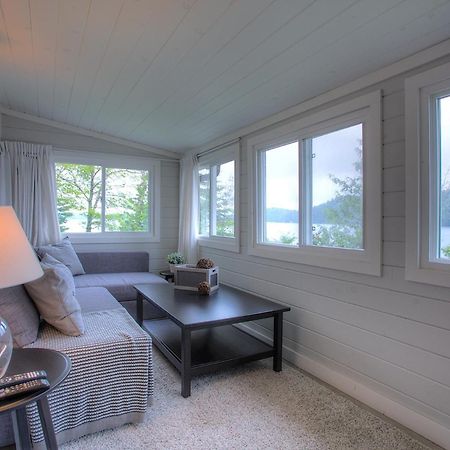 Somerset Lakeside Resort Bancroft Room photo