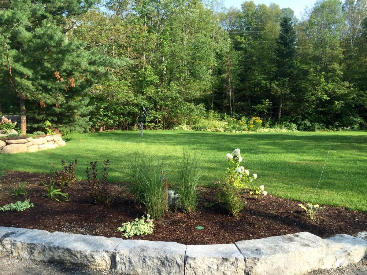 Somerset Lakeside Resort Bancroft Exterior photo